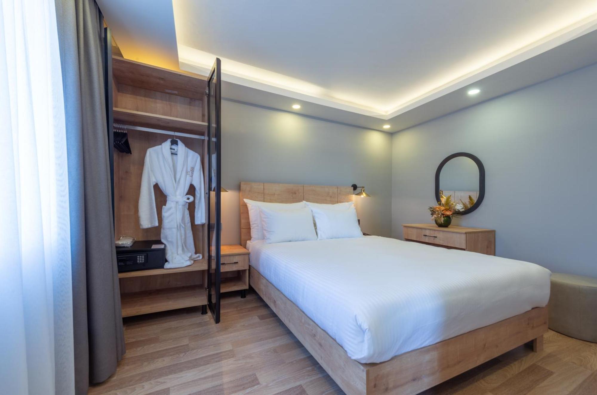 Art Karakoey Suites Provincia di Provincia di Istanbul Esterno foto